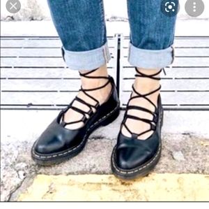 🦄🖤Dr. Martens Elphie- RARE🖤🦄